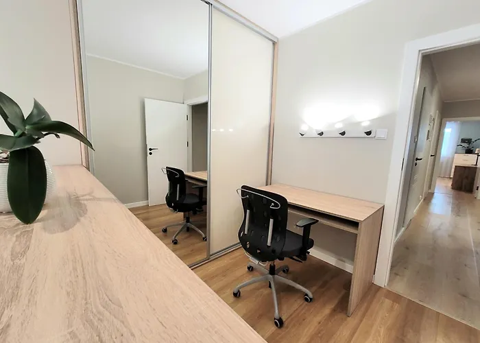 Apartment Przystanek Redlowo *